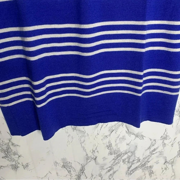 Club Monaco Thea Merino Wool Sweater - Picture 5 of 9